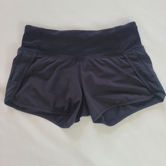 Lululemon Run Times Short 4-way Stretch 4" Size 2 Black Lined - Picture 3 of 10